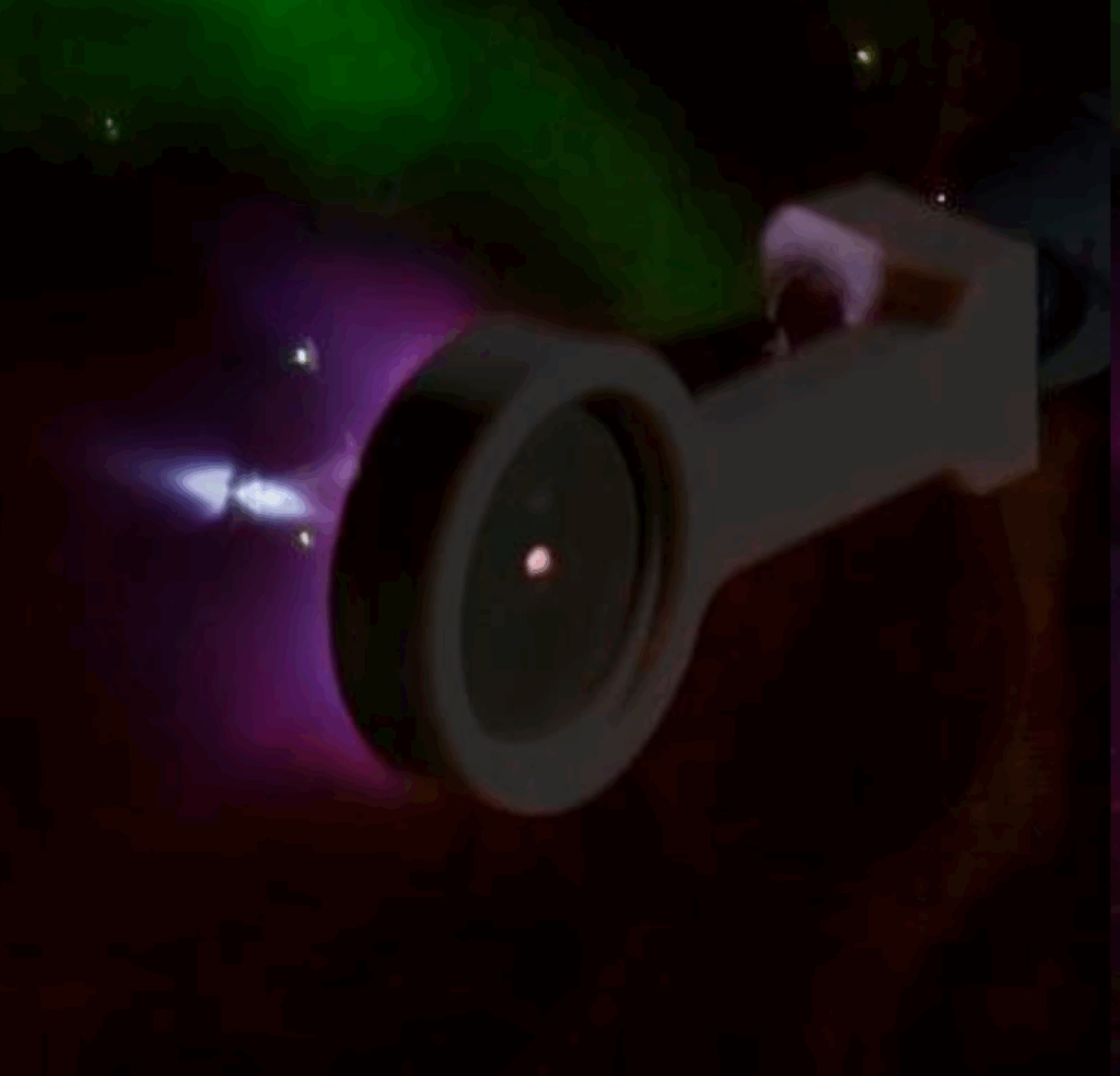 photo of a neutron converter during a high-power laser shot, when hit by a high-flux proton beam 