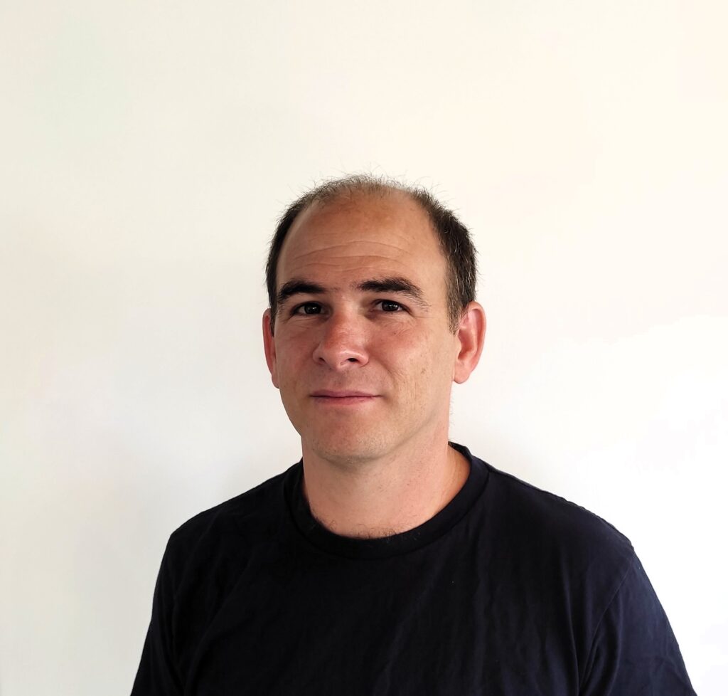 Dr. Ido Schwartz